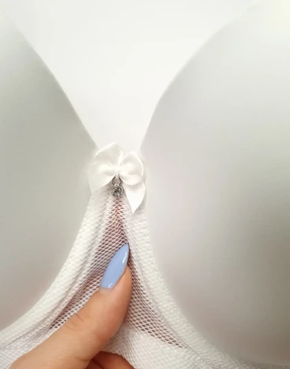 سوتین اسفنجی زنانه توری فنردار کاپ بزرگ