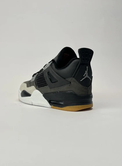 کفش روزمره نایک جردن 4 طوسی مشکی