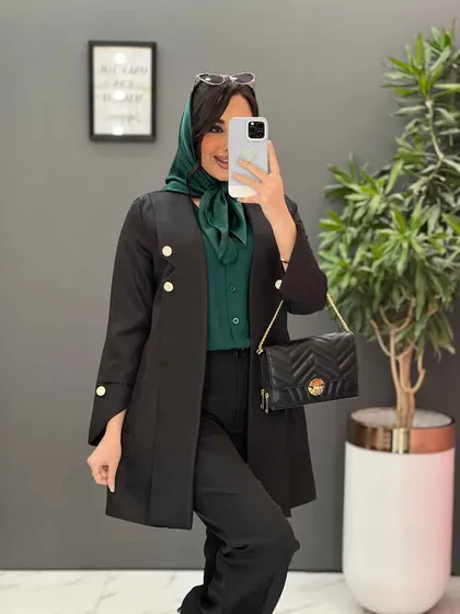 مانتو مزونی یقه دکمه دار