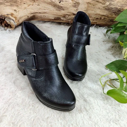 کفش طبی جوکس چسبی