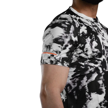 تیشرت ورزشی مردانه آندر آرمور مدل Heat Gear-2205 سفید