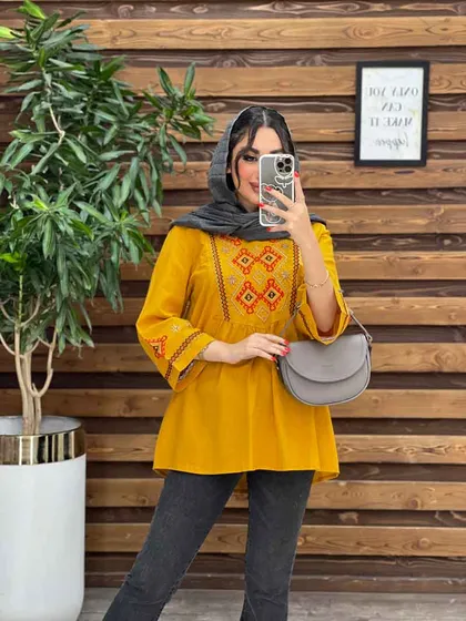 مانتو جلو بسته گلدوزی رنگی