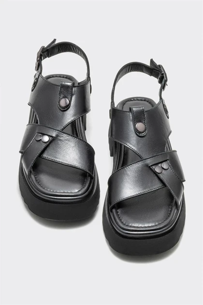 صندل زنانه اله elle