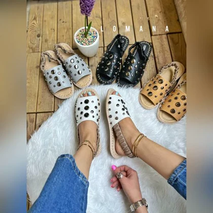 صندل پشت‌کش دکمه‌ای 1135