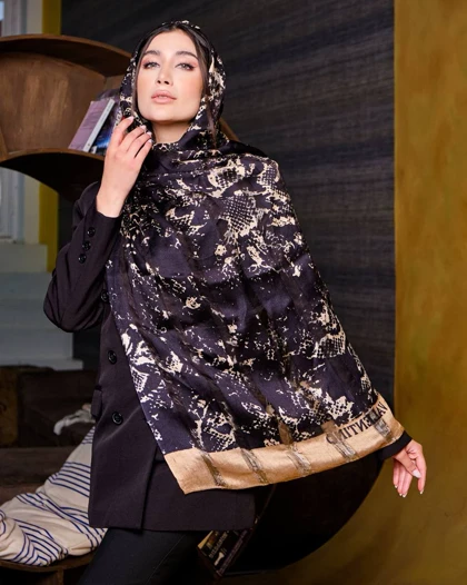 شال ابریشم میله ای 20263 VALENTINO