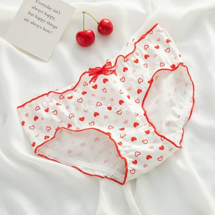 شورت Love قرمز (سایز 38 الی 42)