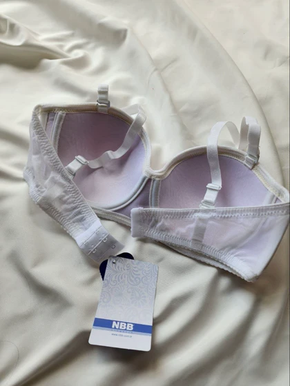 سوتین دکلته ابرنازک فنردار NBB کد: 3413