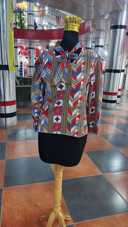 بلوز زنانه طرحدار