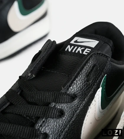 کفش مردانه و زنانه مشکی NIKE AirForce 3Pips مدل 7408