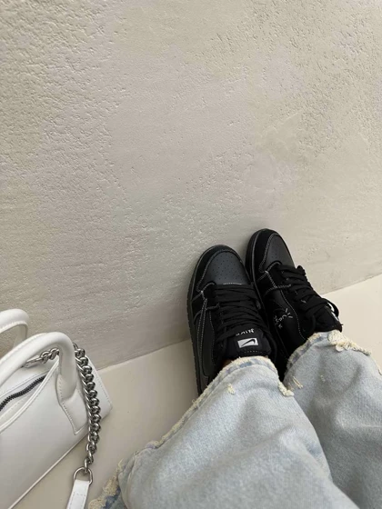 کتانی TRAVIS SCOTT