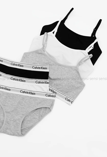 ست نیم‌تنه شورت زنانه Calvin Klein کد30000044