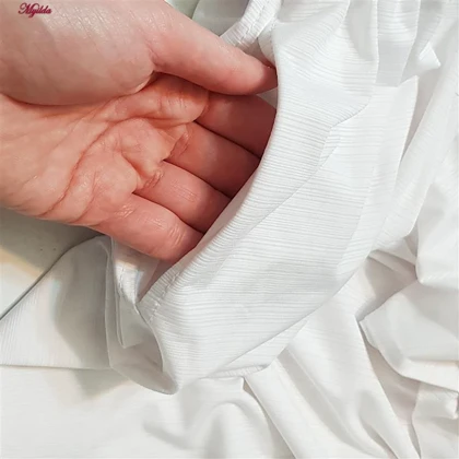 ست تاپ و شلوارک ورزشی مردانه رنگ سفید مدل 5225-683P