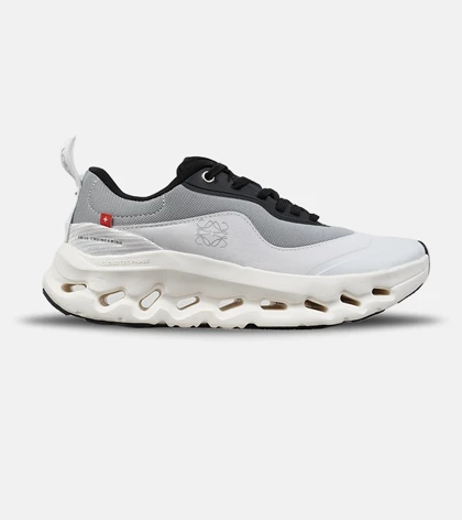 کتانی آن رانینگ Cloudmonster سفید طوسی مدل 9367 مردانه و زنانه