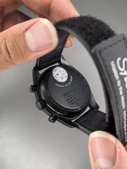 ساعت مچی امگا سواچ ماموریت به ماه Omega x Swatch Mision to the moon