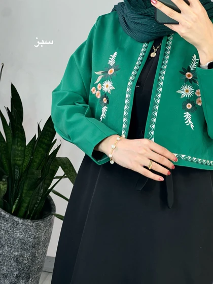 ست کت و سارافون