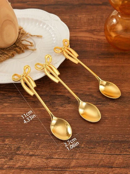 قاشق چای خوری طرح پاپیون در دو رنگ