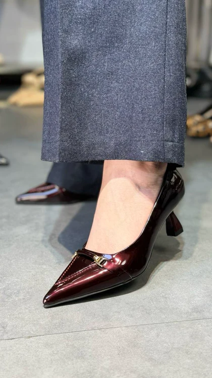 611 - پنج سانت ساعتی 611