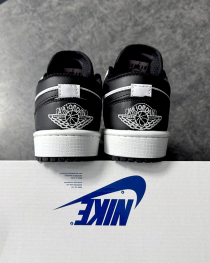 کتانی جردن وان ست