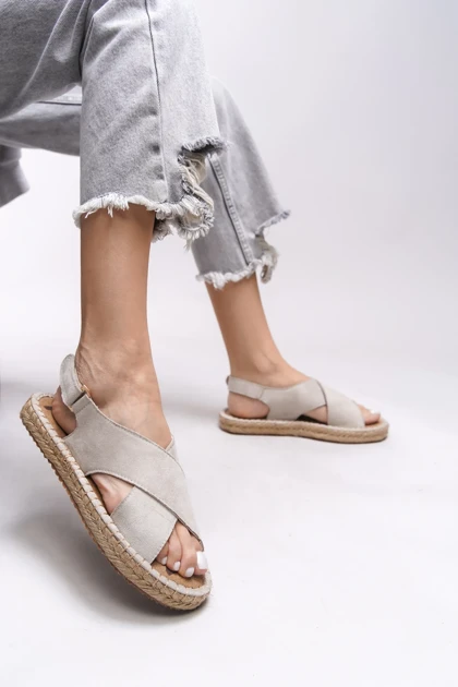 صندل زنانه ریکان riccon