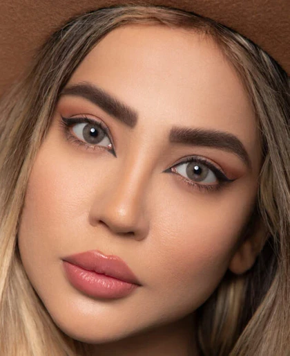 لنز طبی رنگی مثبت سالانه اپتی کالر Opti Color