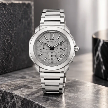 ساعت بولگاری مردانه Octo Roma کورنوگراف سیلور صفحه طوسی Bvlgari-10780-G