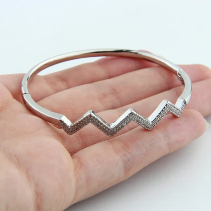 بنگل زنانه مدل زیگ زاگی