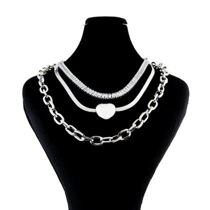 گردنبند دخترانه مدل 3 لاین قلبی