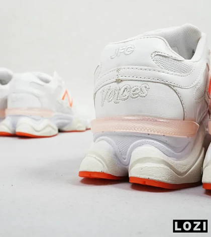 کفش کتانی زنانه سفید نارنجی NEW BALANCE 9060