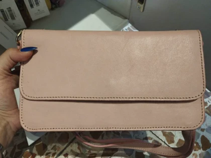 کیف دوشی چرم زنانه مدل d084 -- gb