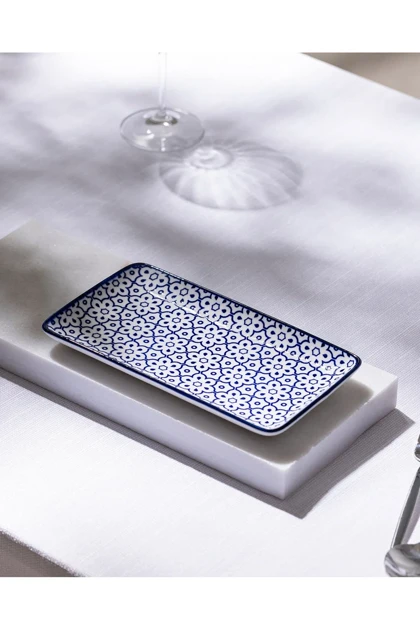 بشقاب سرو مستطیل Madame Coco مدل Reve Bleu Lucida Bone China