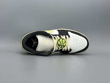 کتانی نایکی جردن1لو فال لیگ/ Nike Air Jordan1 low