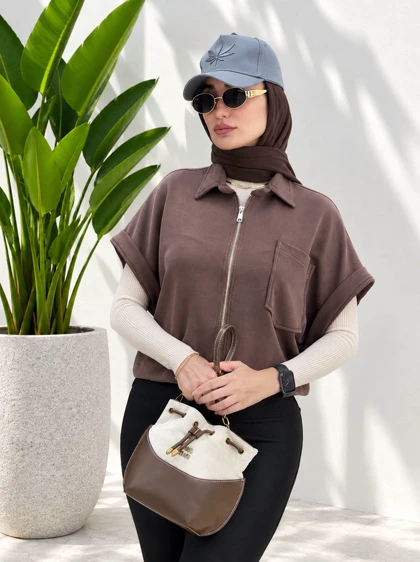 وست زنانه اویشو