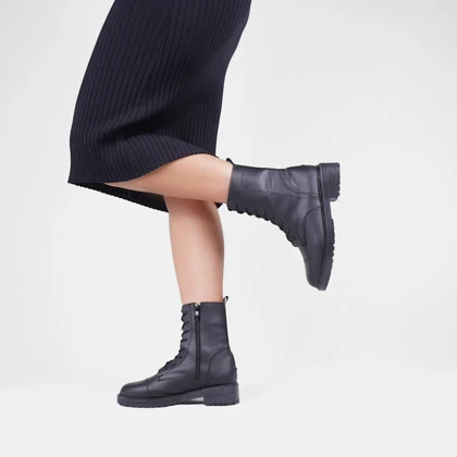 کفش نیم بوت زنانه مدل boots - 0102
