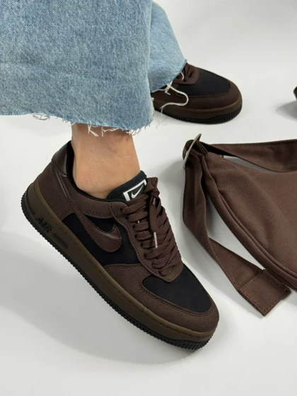 کتانی نایک ایر 1011