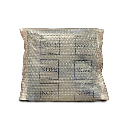 سرویس ملحفه و روبالشتی مینیمال هتلی راه راه