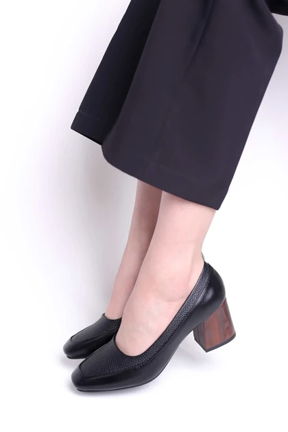 کفش پرسنلی پاشنه‌دار کد 890