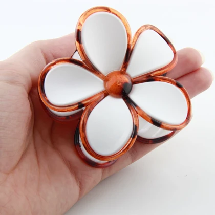 کلیپس زنانه طرح پلومریا