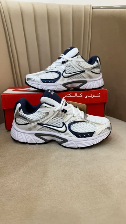 کتانی نایک وی پنج رانر سفید سورمه ای Nike V5K RNR White and navy blue کیفیت اورجینال