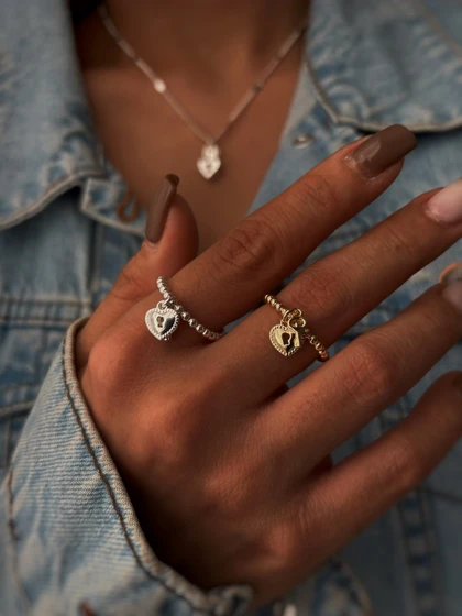 گردنبند و انگشتر قلب