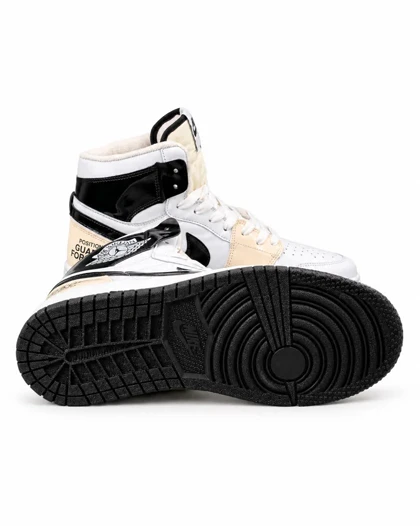 کفش کتانی مردانه مدل جردن وان ساق‌دار سفید کرم مشکی ورنی Nike jordan1
