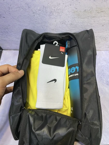 شوزبگ