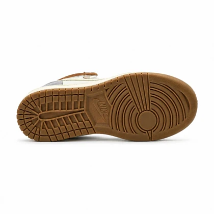 کفش و کتانی مردانه ساق‌دار مدل NIKE JORDAN 1 رنگ سفید طوسی کد 2140
