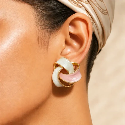 گوشواره مدل Ivory Bloom - کد 3522