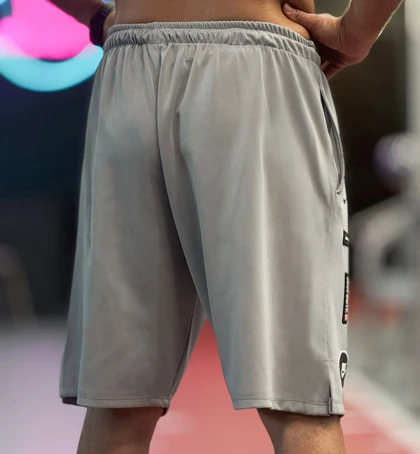 شلوارک بگ نایک (Nike) پارچه غواصی لطیف با لوگو گلدوزی (ژله ای)