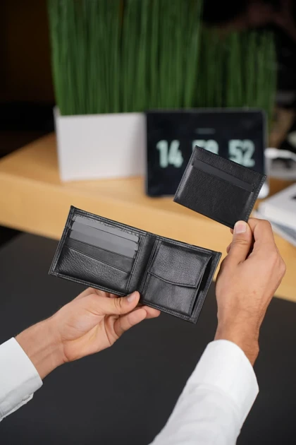 کیف پول watchofroyal watchofroyal