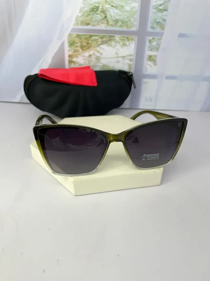 عینک آفتابی یازاتا کد p2024