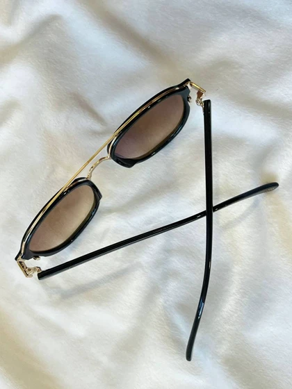 عینک فریم مشکی یونیسکس