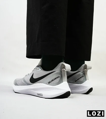 کفش کتانی مردانه طوسی مشکی Nike guide 10