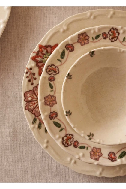 سرویس غذاخوری Bella Maison مدل Grandma پرسلن