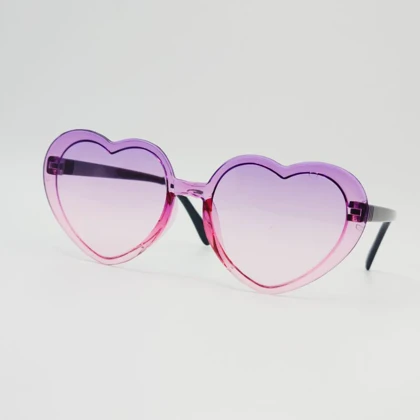 عینک آفتابی بچگانه اسپرت قلبی با شیشه‌های ضد اشعه UV